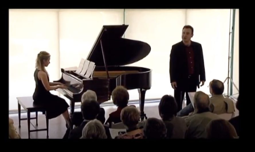 with tenor Chris Middlebrook “This is the Moment”, 2:56, 2014